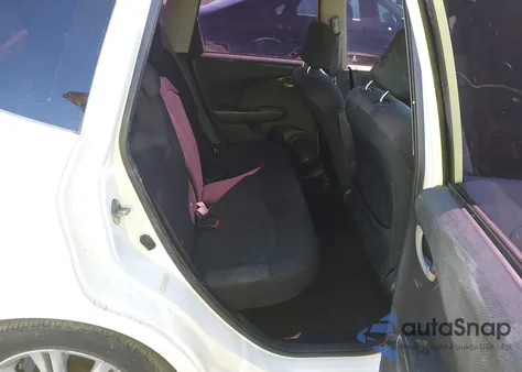 2011 Honda Fit Sport z USA, uszkodzony, nr VIN JHMGE8H51BC027190